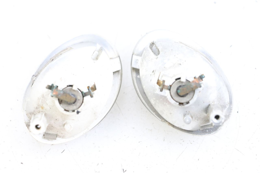 photo de DELANTERO INTERMITENTE YAMAHA YN NEO'S 50 (1997 - 2004) - Primer plano técnico