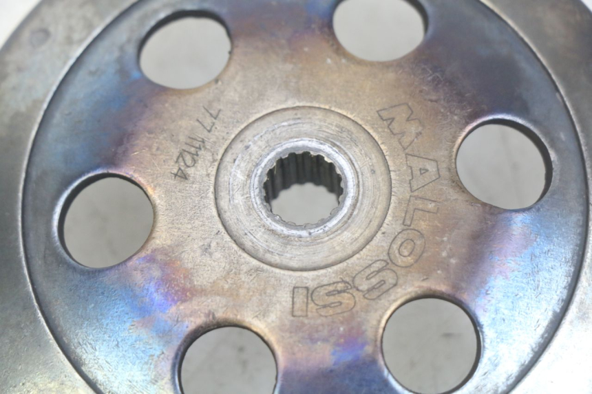 photo de CAMBIO DE EMBRAGUE MBK BOOSTER NEXT GENERATION 50 (1995 - 1998) - Primer plano técnico