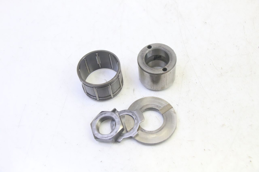 photo de CASA EMBRAGUE YAMAHA FZ6 N FAZER 600 (2004 - 2006) - Detalles de los puntos de fijación