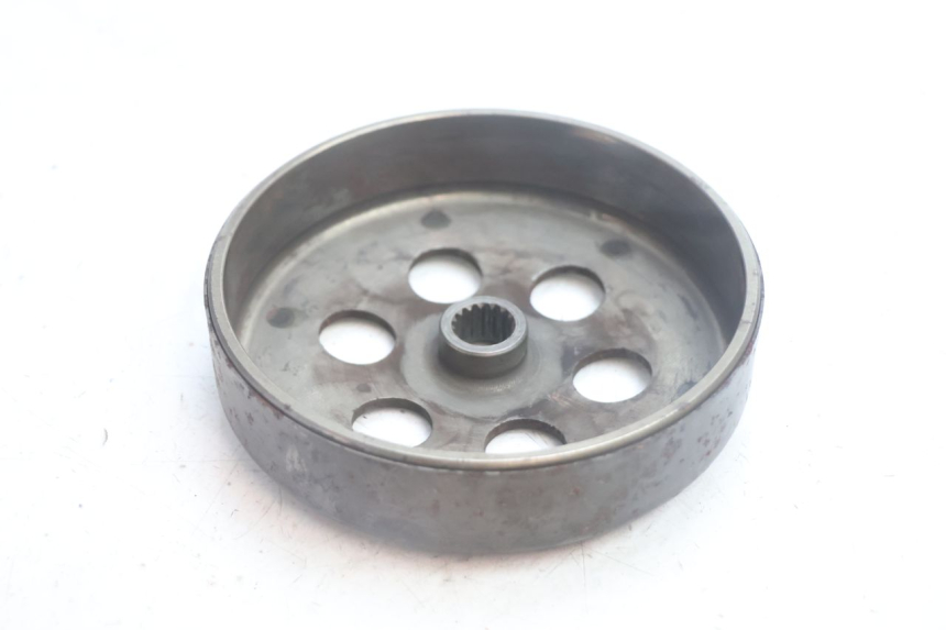 photo de CAMPANA DE EMBRAGUE YAMAHA XMAX X-MAX 125 (2006 - 2009) - Primer plano técnico