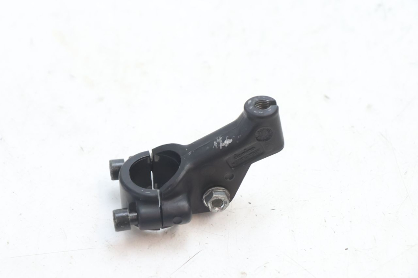 photo de SOPORTE MANETA EMBRAGUE HM HONDA DERAPAGE 50 (2007 - 2009) - Otra perspectiva