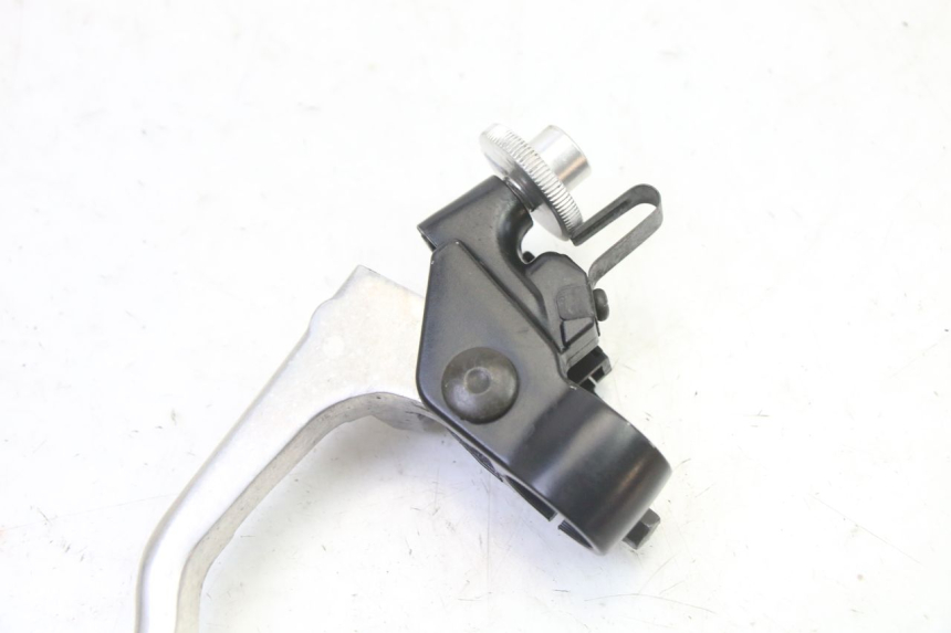 photo de SOPORTE MANETA EMBRAGUE YAMAHA FZ6 FAZER S2 600 (2007 - 2011) - Otra perspectiva