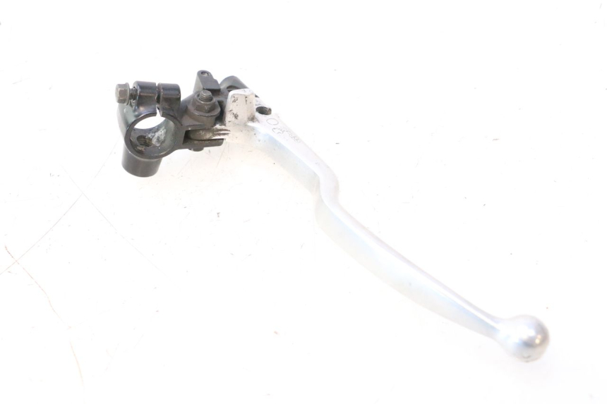 photo de SOPORTE MANETA EMBRAGUE SUZUKI GSR 600 (2005 - 2012) - Primer plano técnico
