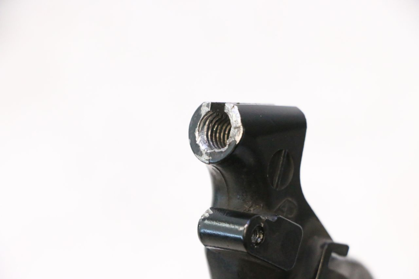 photo de SOPORTE MANETA EMBRAGUE SUZUKI GSR 600 (2005 - 2012) - Estado de la superficie y material