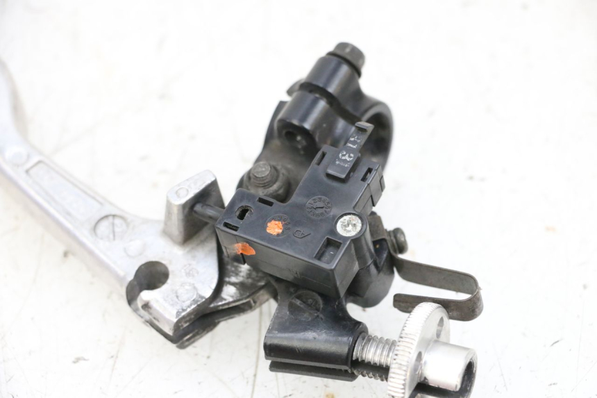 photo de SOPORTE MANETA EMBRAGUE SUZUKI GSXR GSX-R 1000 (2003 - 2004) - Otra perspectiva