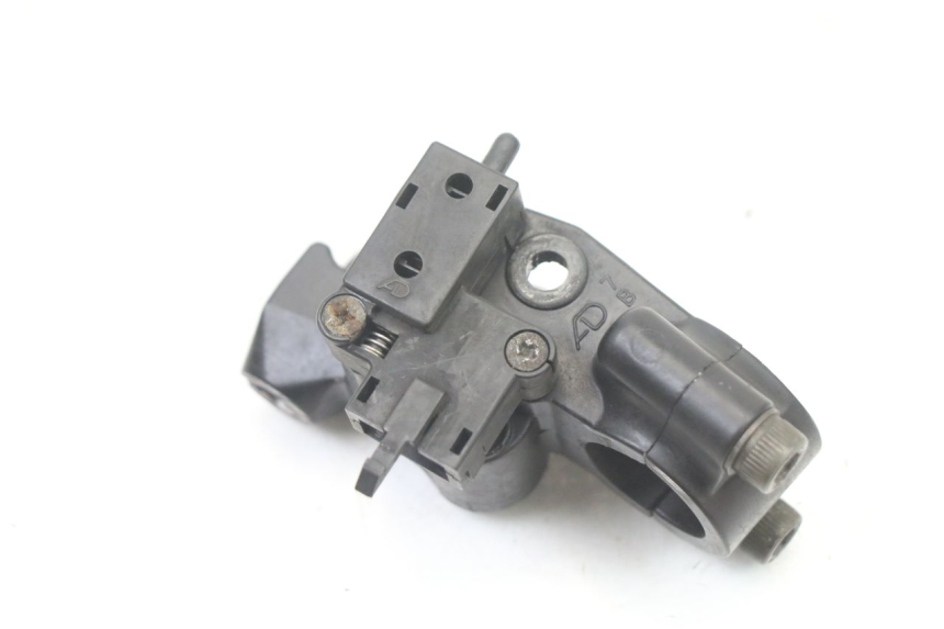 photo de SOPORTE MANETA EMBRAGUE KAWASAKI ZR7 ZR-7 S 750 (1999 - 2004) - Otra perspectiva