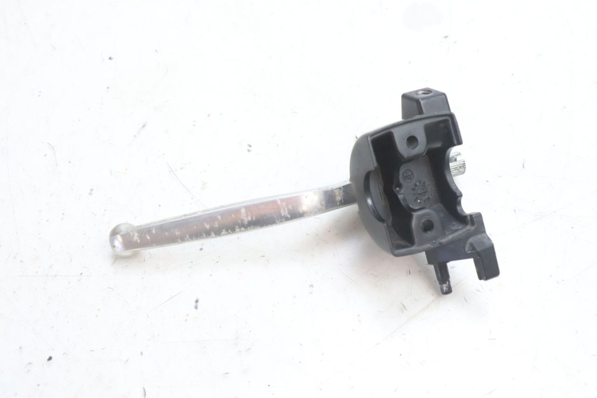 photo de SOPORTE MANETA EMBRAGUE RIEJU MRT PRO SUPERMOTARD 50 (2007 - 2018) - Primer plano técnico