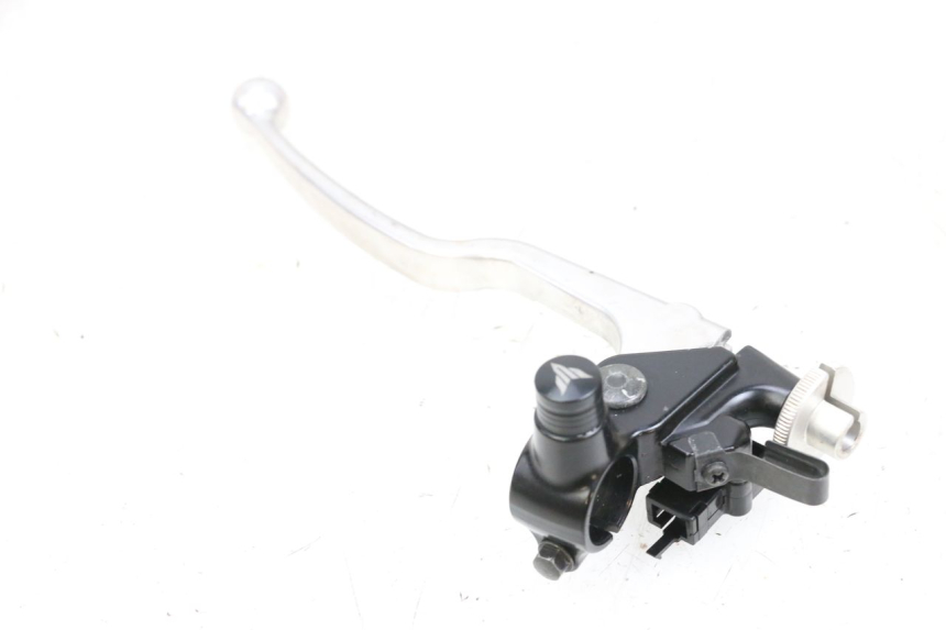 photo de SOPORTE MANETA EMBRAGUE YAMAHA MT-07 MT07 ABS 700 (2018 - 2020) - Primer plano técnico