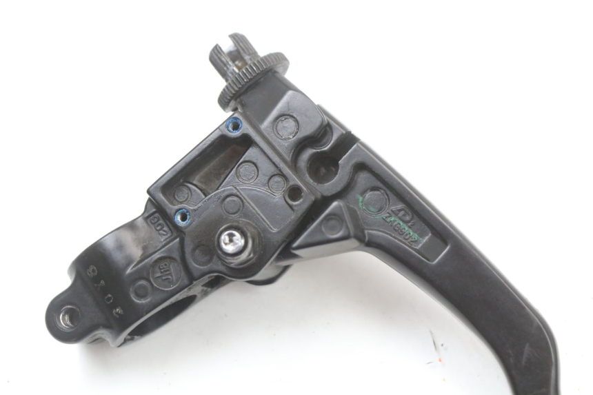 photo de SOPORTE MANETA EMBRAGUE KAWASAKI NINJA 400 (2018 - 2023) - Primer plano técnico