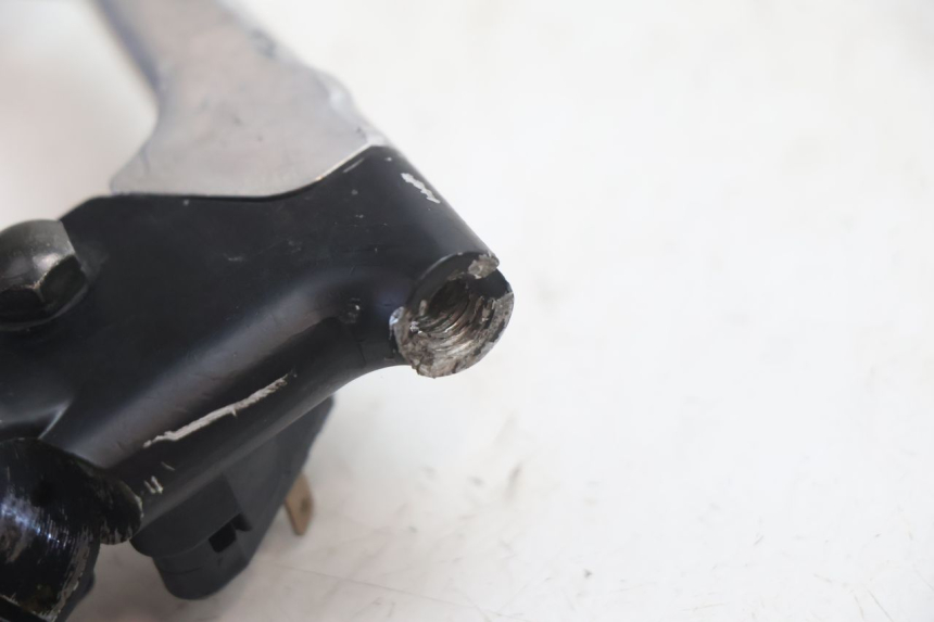 photo de SOPORTE MANETA EMBRAGUE SUZUKI SV S 650 (2003 - 2009) - Otra perspectiva