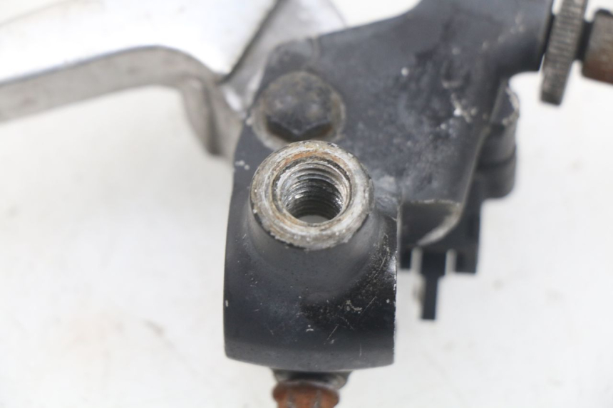 photo de SOPORTE MANETA EMBRAGUE YAMAHA XJN XJ N DIVERSION 600 (1994 - 1997) - Detalle de la pieza