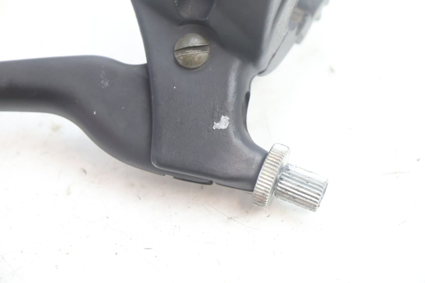 photo de SOPORTE MANETA FRENO DERECHA MBK DAKOTA 50 (2003 - 2008) - Detalle de la pieza
