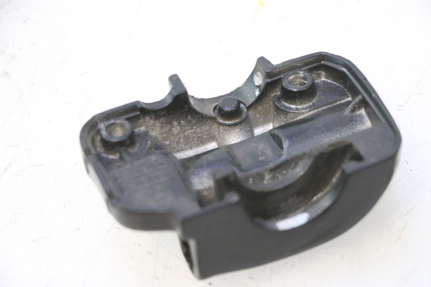 photo de SOPORTE MANETA FRENO DERECHA PEUGEOT TREKKER 50 (1995 - 2004) - Primer plano técnico
