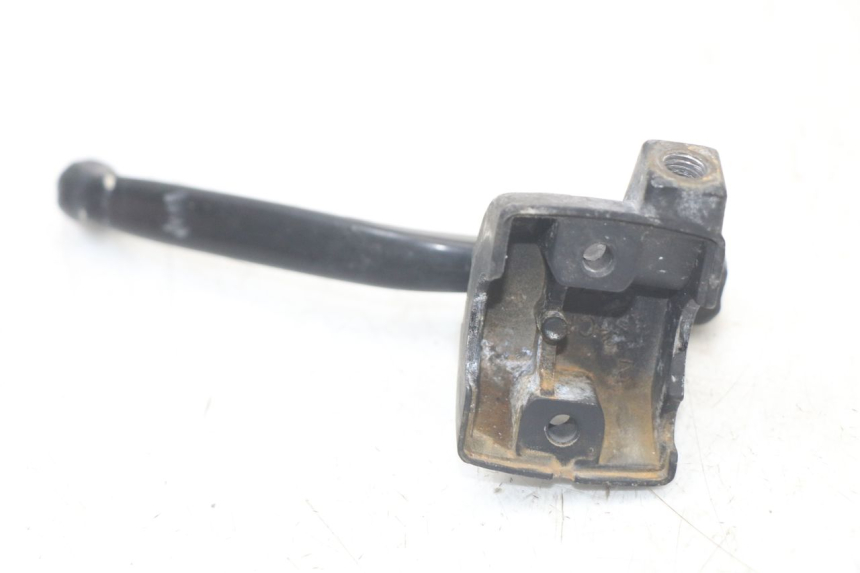 photo de SOPORTE MANETA FRENO IZQUIERDA YAMAHA BW'S 50 (2004 - 2017) - Primer plano técnico