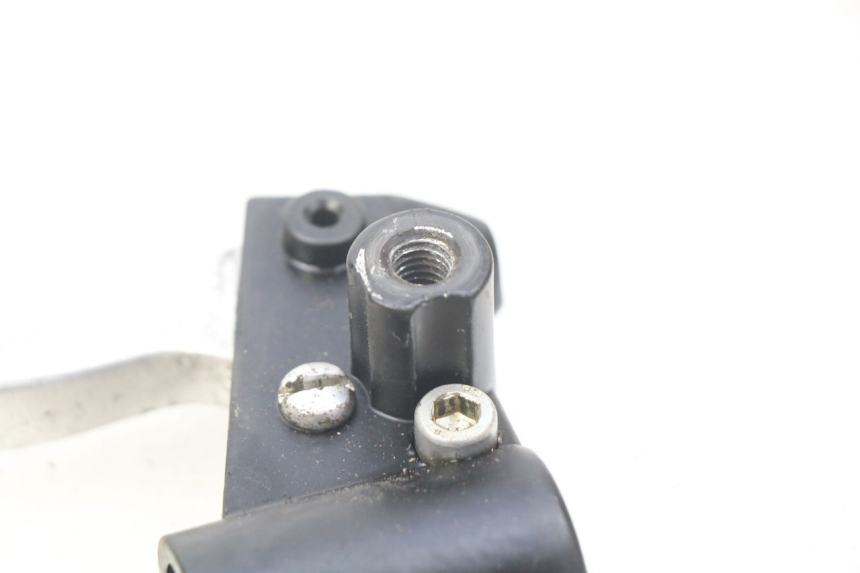 photo de PALANCA DE FRENO IZQUIERDA PIAGGIO FLY 100 (2006 - 2010) - Primer plano técnico