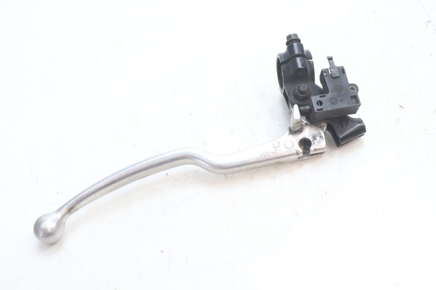 photo de SOPORTE MANETA FRENO IZQUIERDA SUZUKI GSR 600 (2005 - 2012) - Primer plano técnico