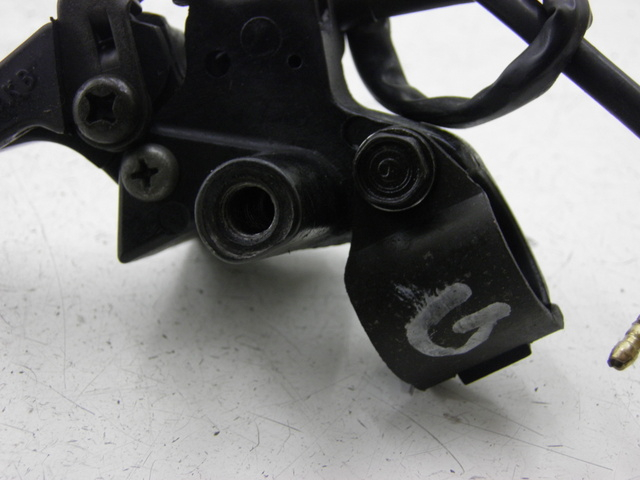 photo de SOPORTE MANETA FRENO IZQUIERDA HONDA NH VISION 50 (1985 - 1994) - Vista general del producto