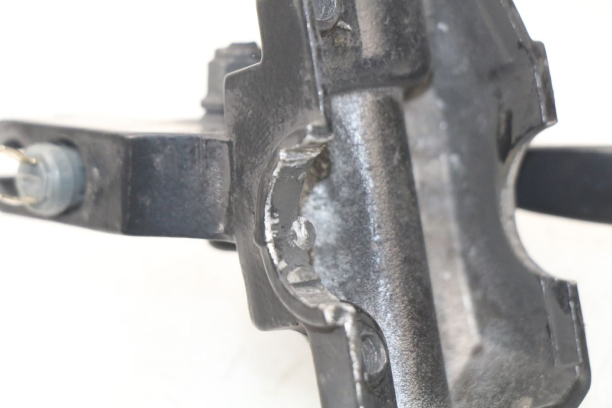 photo de PALANCA DE FRENO IZQUIERDA PEUGEOT KISBEE 4T 50 (2010 - 2017) - Otra perspectiva