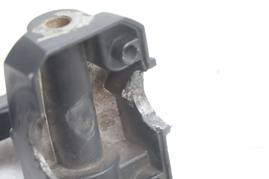 photo de PALANCA DE FRENO IZQUIERDA PEUGEOT KISBEE 4T 50 (2010 - 2017) - Detalles de los puntos de fijación