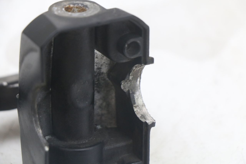 photo de SOPORTE MANETA FRENO IZQUIERDA PEUGEOT STREETZONE 4T 50 (2018 - 2023) - Primer plano técnico