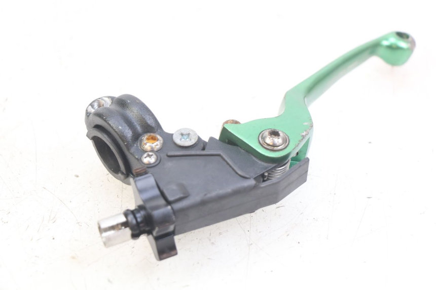 photo de PALANCA DE FRENO IZQUIERDA YCF PILOT 125 - Primer plano técnico