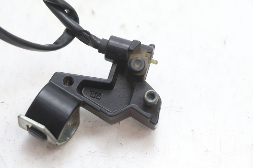 photo de SOPORTE MANETA FRENO IZQUIERDA YIYING RETRO 50 (2008 - 2017) - Primer plano técnico
