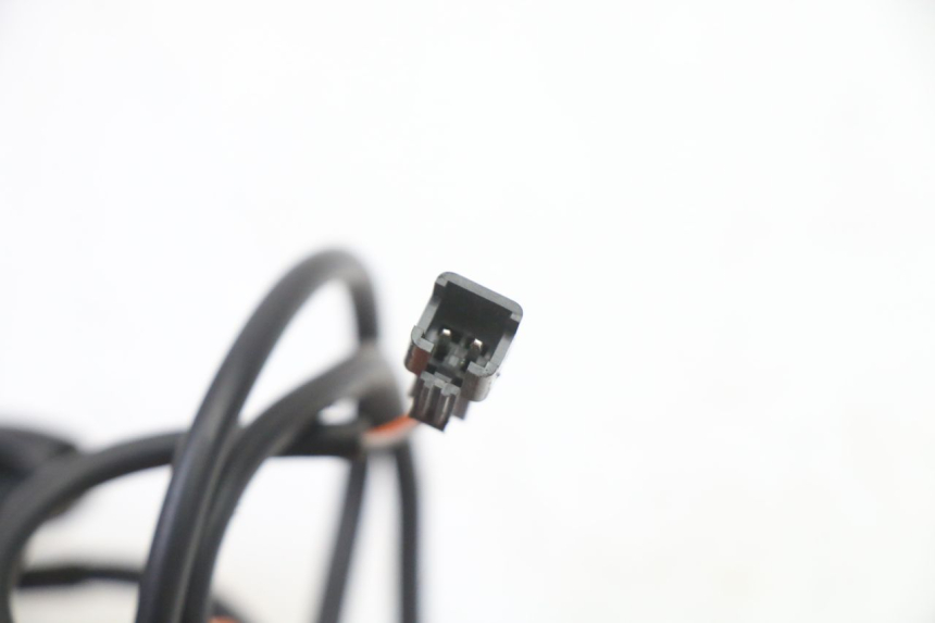 photo de SOPORTE MANETA FRENO IZQUIERDA PUNK ELECTRIC RIDER 1 - Detalles de los puntos de fijación