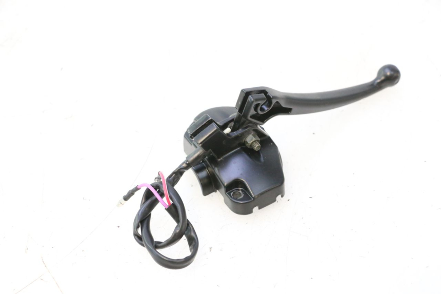 photo de SOPORTE MANETA FRENO IZQUIERDA TNT MOTOR ROMA 12' 2T 50 (2007 - 2018) - Otra perspectiva