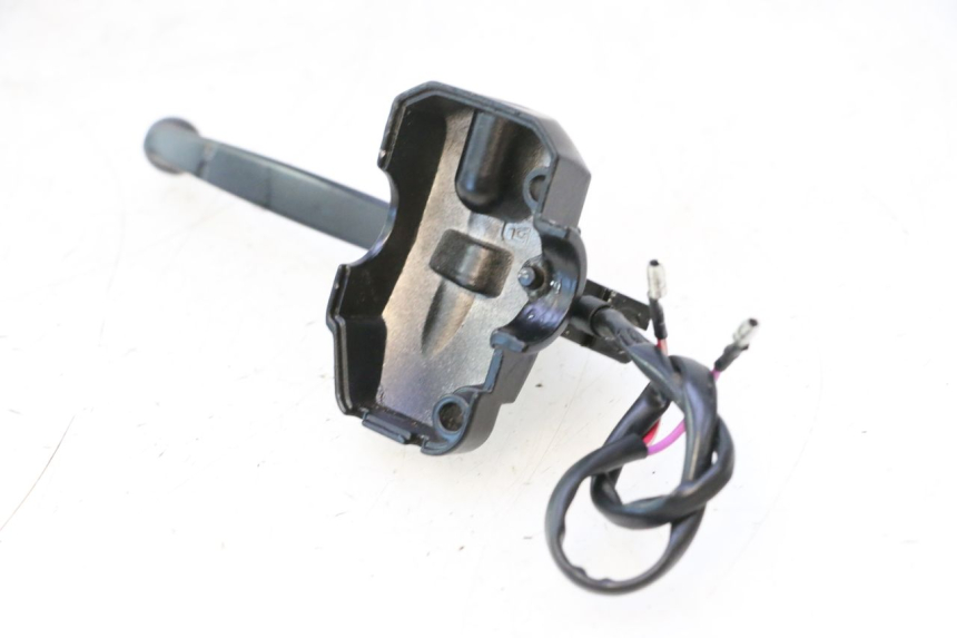 photo de SOPORTE MANETA FRENO IZQUIERDA TNT MOTOR ROMA 12' 2T 50 (2007 - 2018) - Primer plano técnico