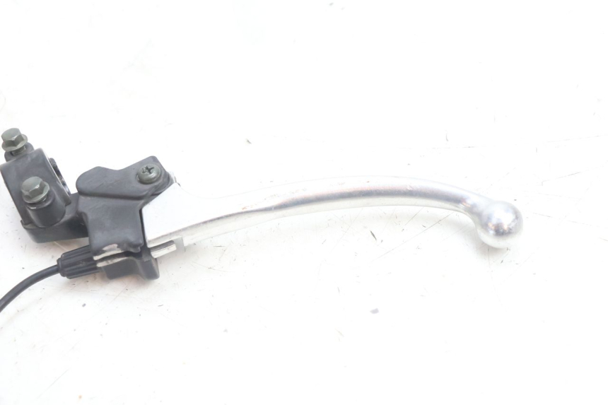 photo de SOPORTE MANETA FRENO IZQUIERDA JM MOTORS SANTANA EVO 50 (2024 - 2026) - Primer plano técnico