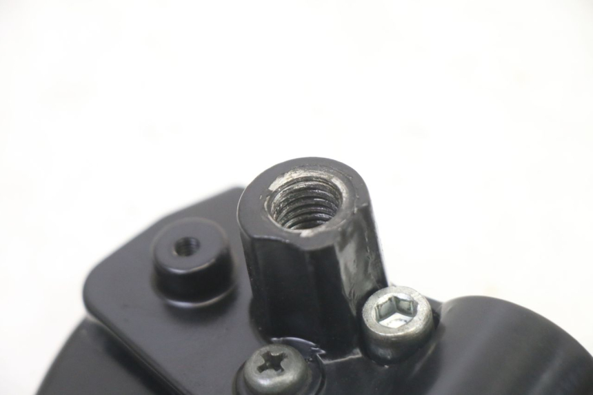 photo de PALANCA DE FRENO IZQUIERDA APRILIA SR 2T 50 (2018 - 2022) - Primer plano técnico