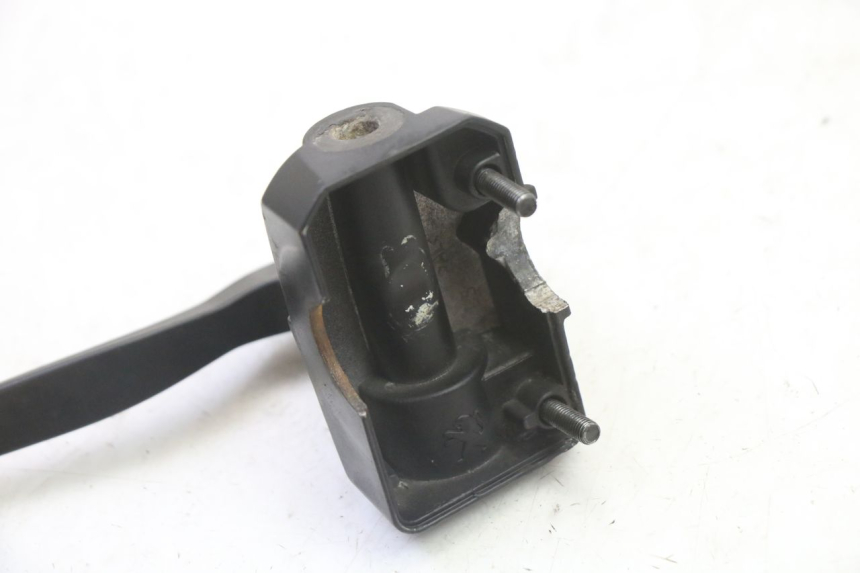 photo de SOPORTE MANETA FRENO IZQUIERDA PEUGEOT STREETZONE I 2T 50 (2018 - 2020) - Otra perspectiva