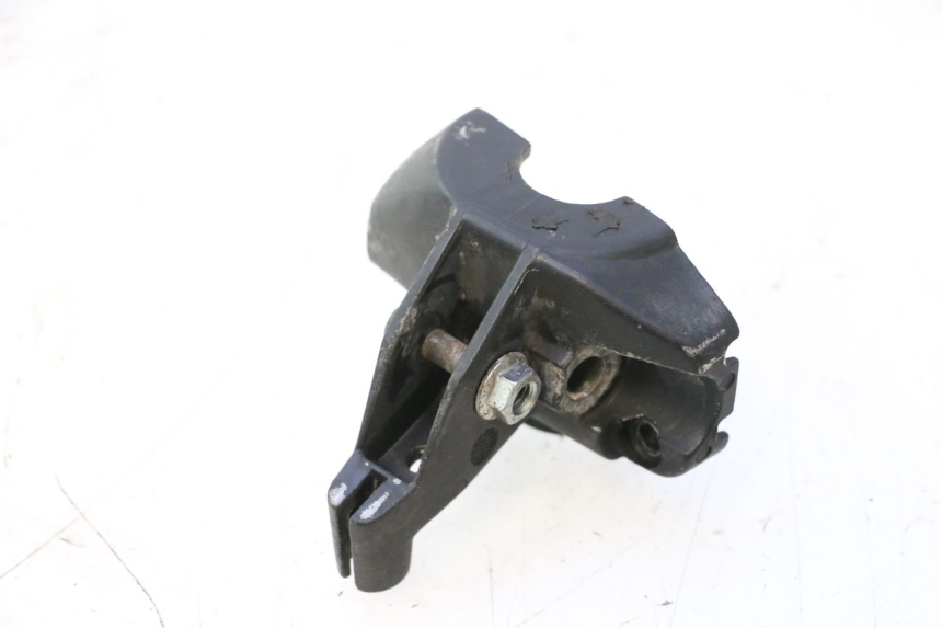 photo de SOPORTE MANETA FRENO IZQUIERDA PEUGEOT TREKKER 50 (1995 - 2004) - Detalle de la pieza