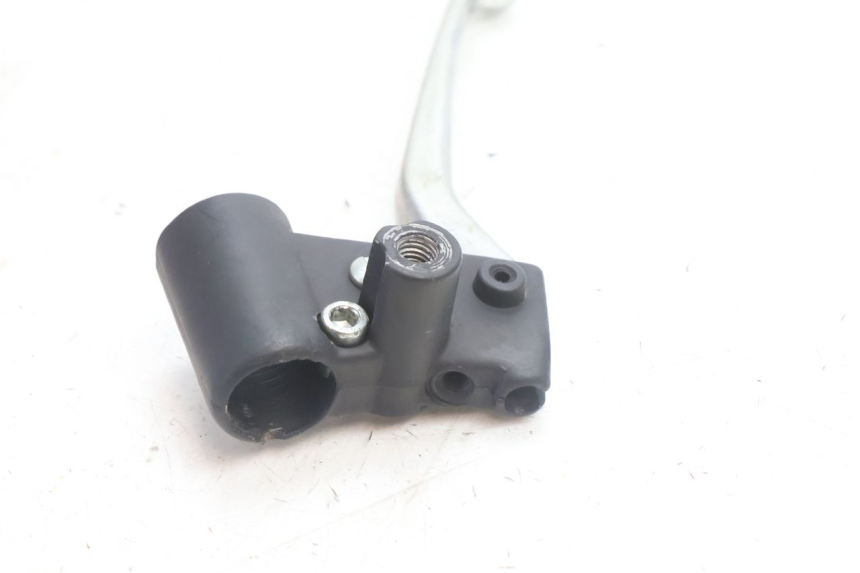 photo de SOPORTE MANETA FRENO IZQUIERDA PIAGGIO VESPA S 2T 50 (2007 - 2014) - Primer plano técnico