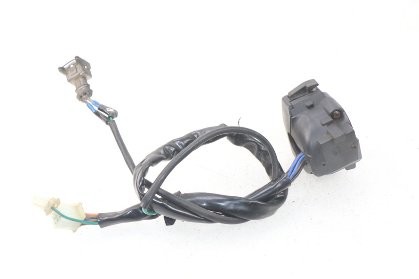 photo de SOPORTE MANETA FRENO IZQUIERDA SHINERAY XY150STE 150 - Detalles de los puntos de fijación