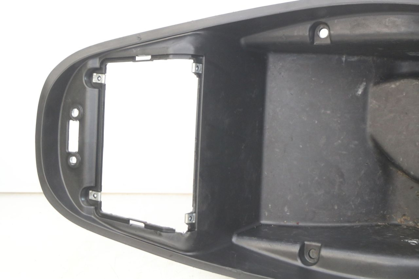 photo de ASIENTO DE ALMACENAMIENTO KYMCO AGILITY 16+ 4T 50 (2018 - 2023) - Marcados y referencias originales