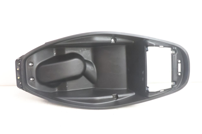 photo de ASIENTO COFRE KYMCO AGILITY CITY 16P 125 (2015 - 2024) - Detalle de la pieza