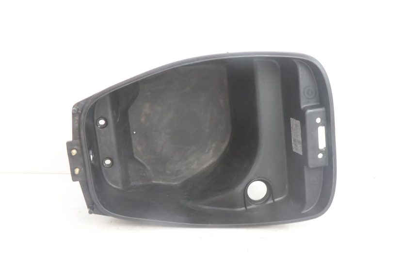 photo de ASIENTO COFRE KYMCO AGILITY FR 2T 50 (2012 - 2017) - Zoom estado de uso