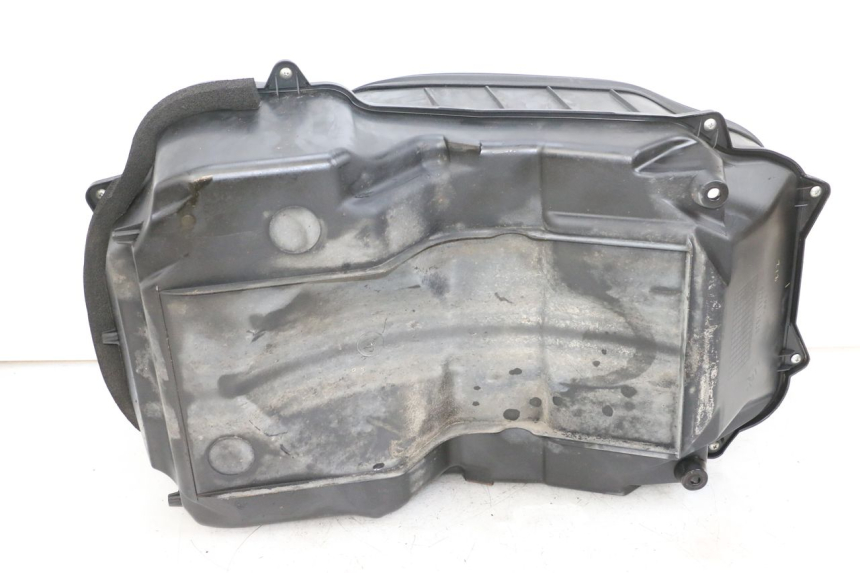 photo de BAÚL DE ASIENTO SUZUKI BURGMAN 650 (2013 - 2020) - Otra perspectiva