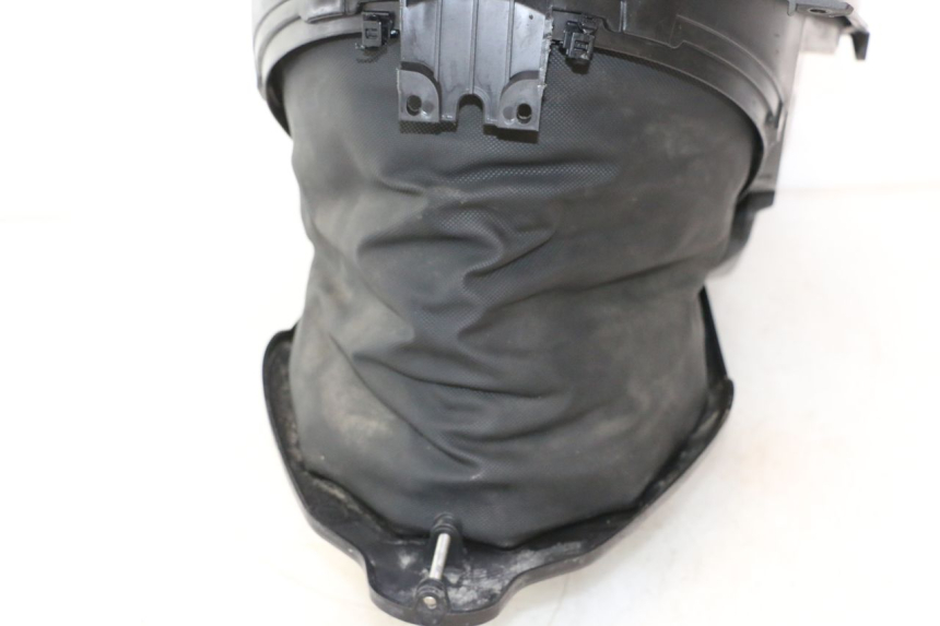 photo de ASIENTO COFRE BMW C SPORT 650 (2015 - 2021) - Primer plano técnico