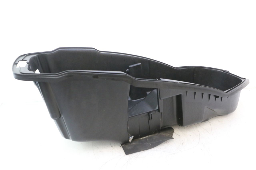 photo de ASIENTO DE ALMACENAMIENTO PEUGEOT CITYSTAR 2T 50 (2018 - 2021) - Primer plano técnico