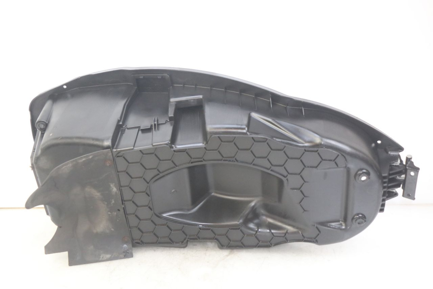 photo de ASIENTO DE ALMACENAMIENTO PEUGEOT CITYSTAR AIR 125 (2014 - 2017) - Zoom estado de uso