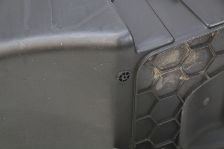 photo de ASIENTO DE ALMACENAMIENTO PEUGEOT CITYSTAR 125 (2011 - 2017) - Otra perspectiva