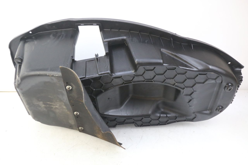 photo de ASIENTO COFRE PEUGEOT CITYSTAR IE 2T 50 (2018 - 2021) - Primer plano técnico