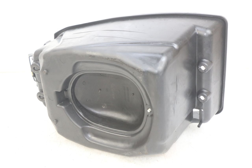 photo de CAJA DEL ASIENTO SYM CROX 4T 50 (2016 - 2023) - Detalle de la pieza