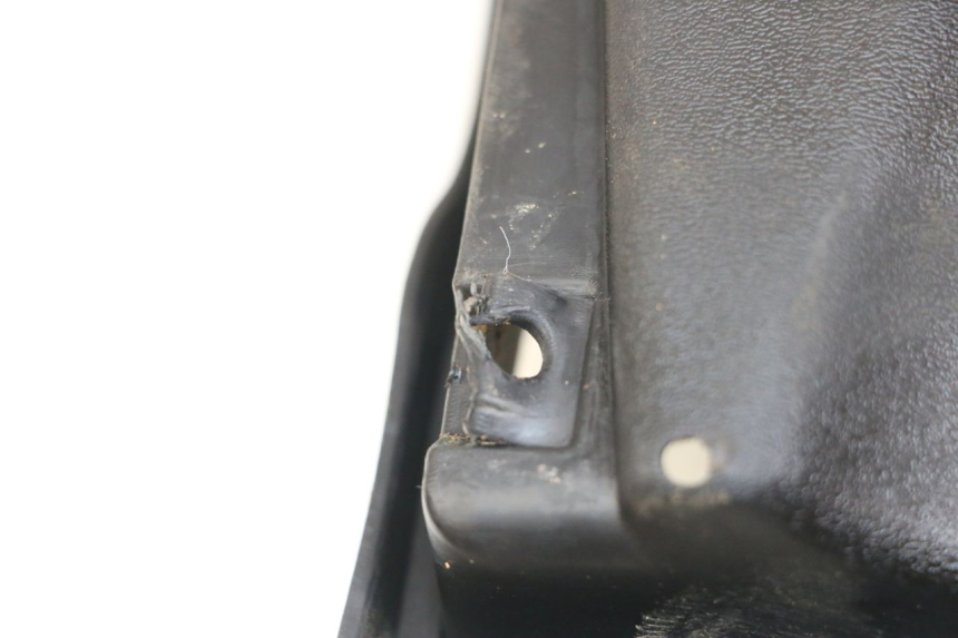 photo de CAJA DEL ASIENTO GILERA DNA 50 (2000 - 2007) - Zoom estado de uso