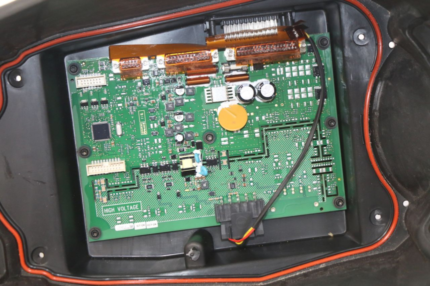 photo de ASIENTO DE ALMACENAMIENTO PEUGEOT E-VIVACITY 1 (2012 - 2018) - Características distintivas