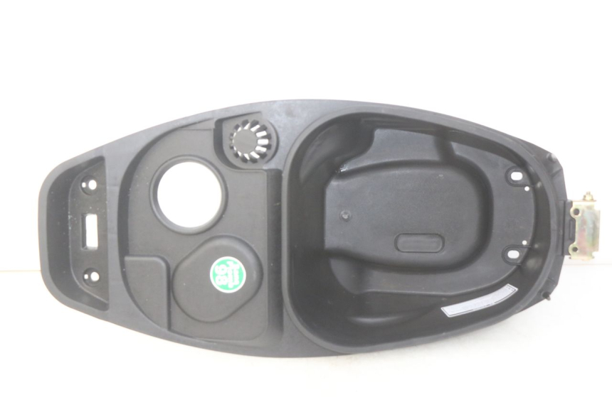 photo de CAJA DEL ASIENTO JM MOTORS EVOLIS 4T 50 (2018 - 2022) - Vista principal