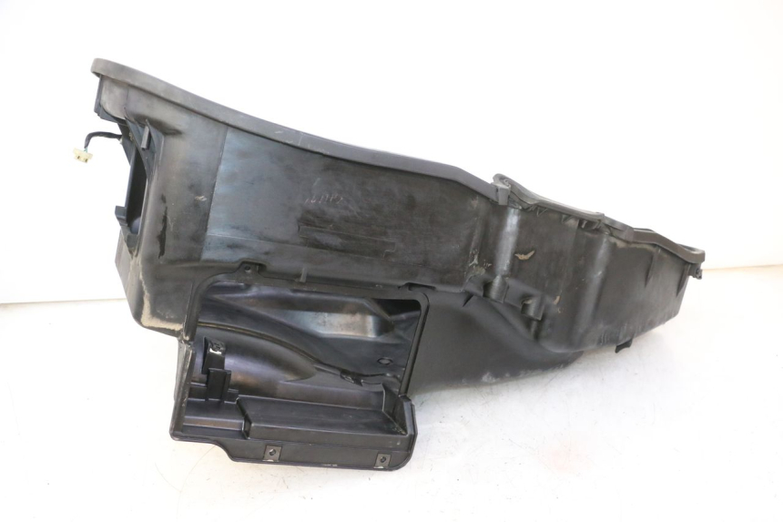 photo de ASIENTO DE ALMACENAMIENTO HONDA FES S-WING SWING ABS 125 (2007 - 2015) - Otra perspectiva