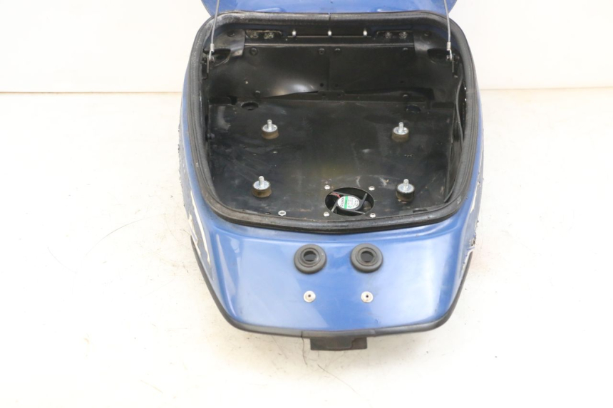 photo de ASIENTO DE ALMACENAMIENTO YAMAHA FJR ABS 1300 (2006 - 2012) - Otra perspectiva